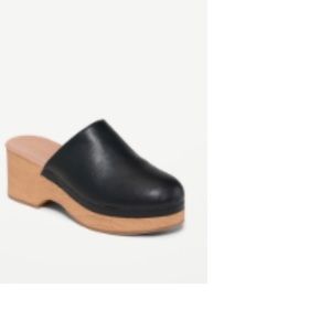 Old navy classic clogs